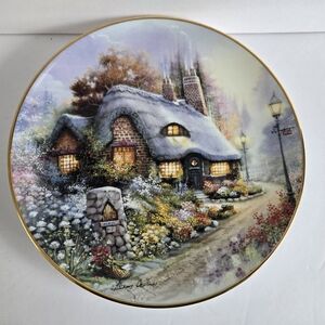 Royal Doulton The Cottage on Daisy Lane Plate